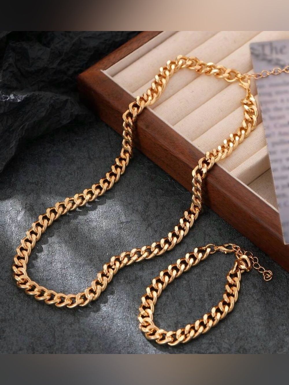 Gold Cuban Link Necklace and Bracelet Set M823 - Picture 3 of 4